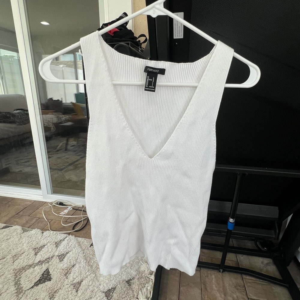 Forever 21 Plunging V-Neck Knit Tank Top-Large